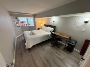 Close to Downtown - Free Parking